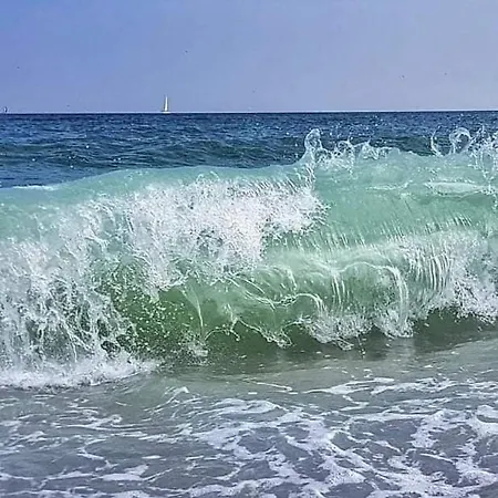 Garsoniera De Vacanta Mamaia Nord Appartement *